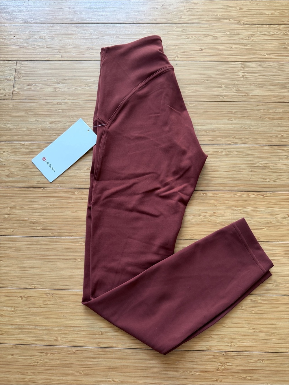 NWT lululemon athletica Women's terracotta red Leggings